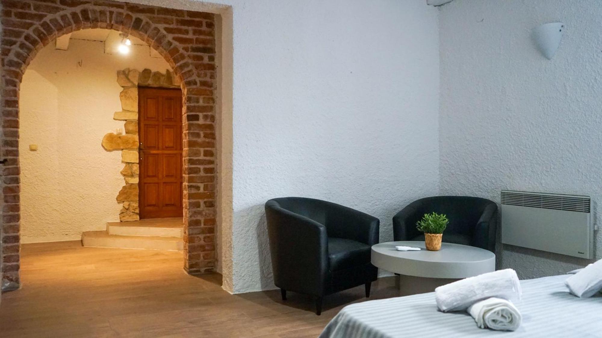 Marea - Old Town Retreat *