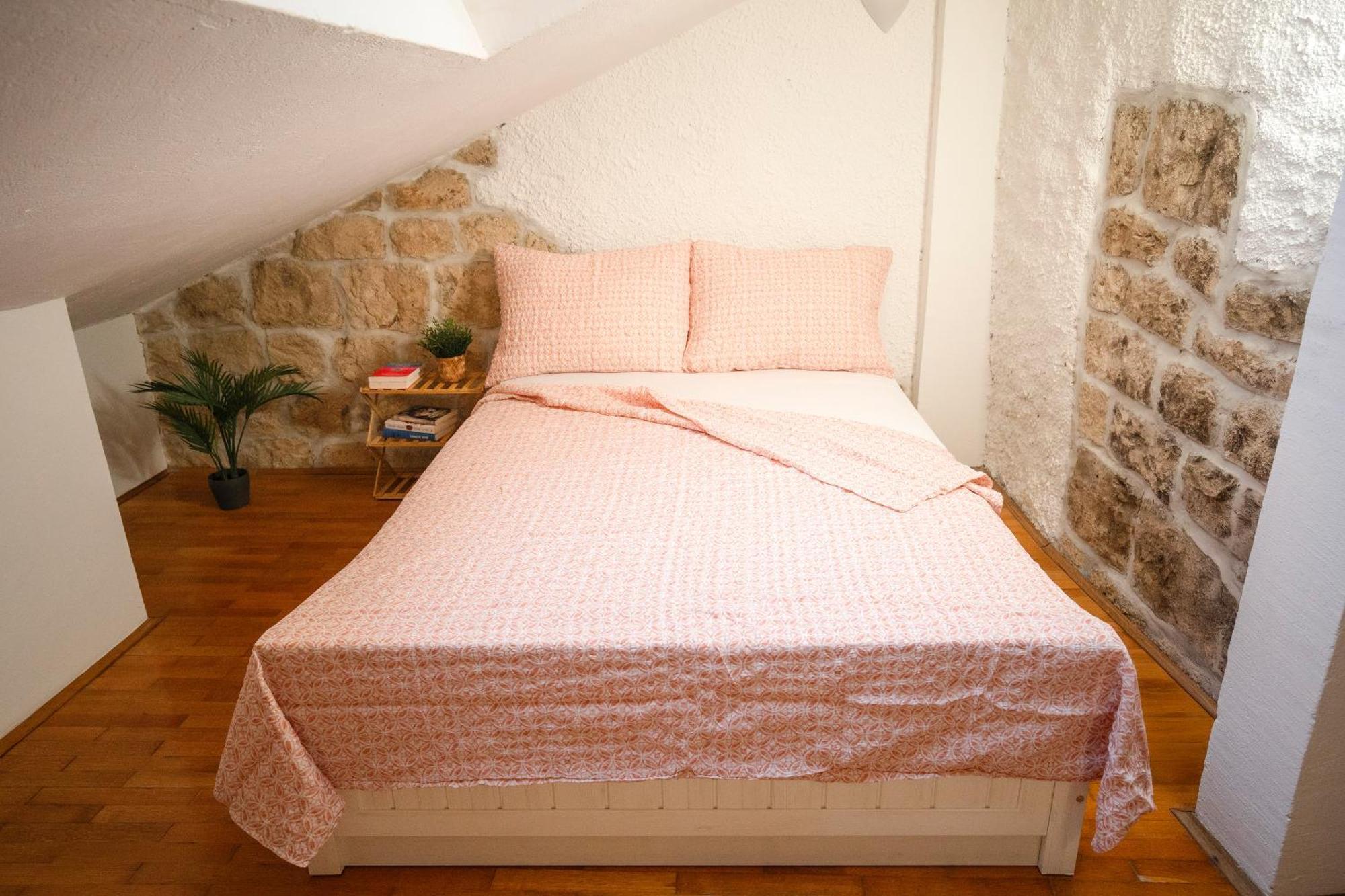 Marea - Old Town Retreat Villa