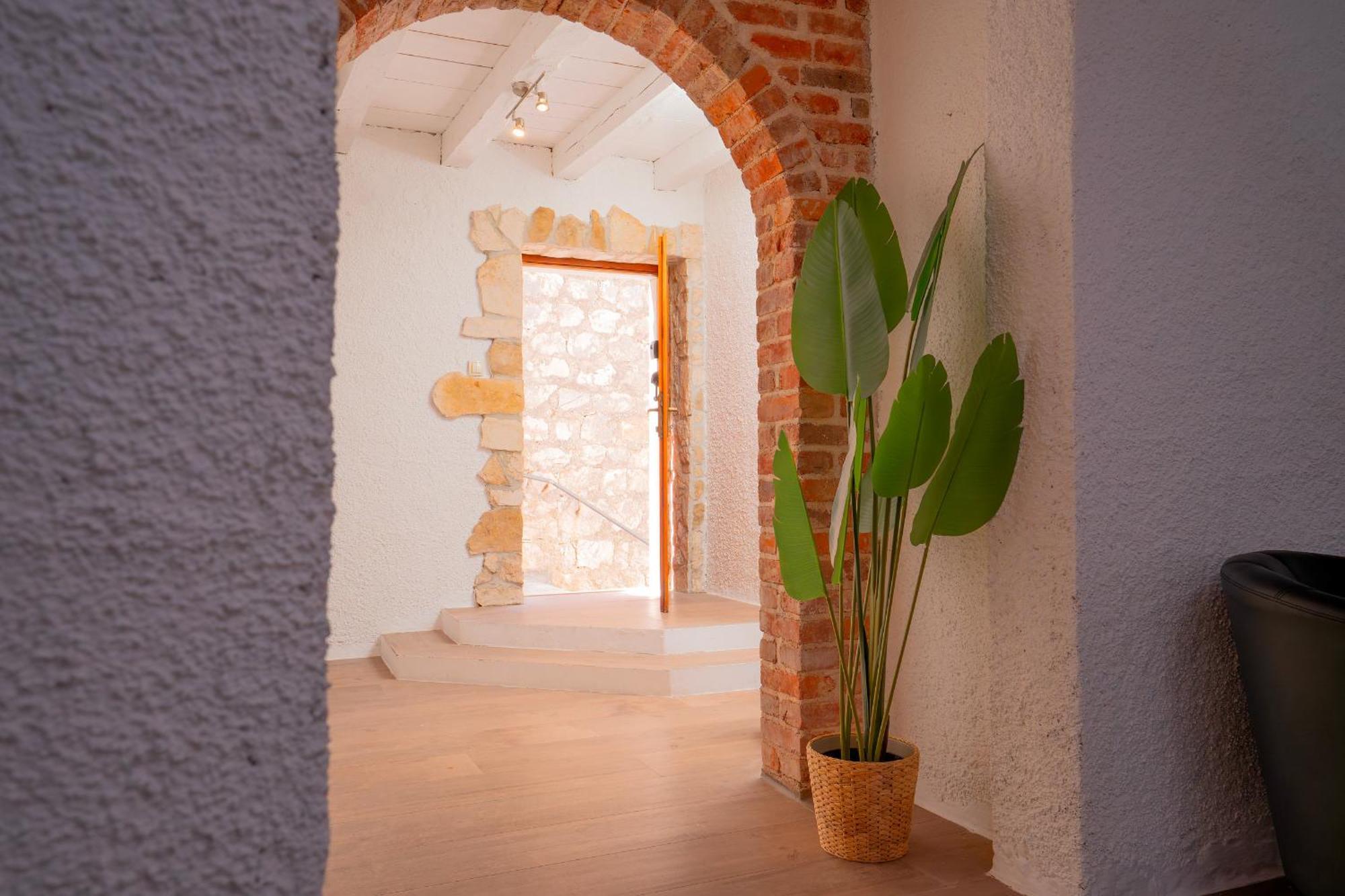 Marea - Old Town Retreat Villa *