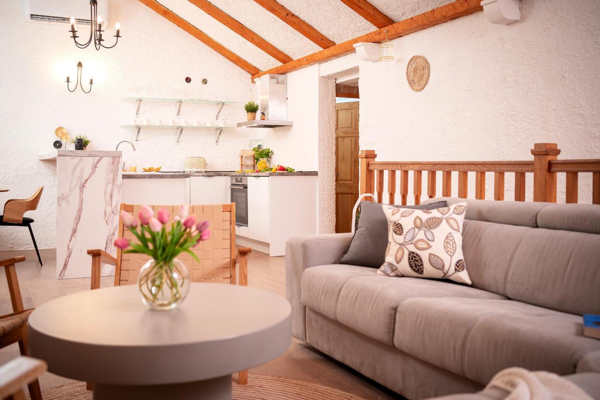 Villa Marea - Old Town Retreat *